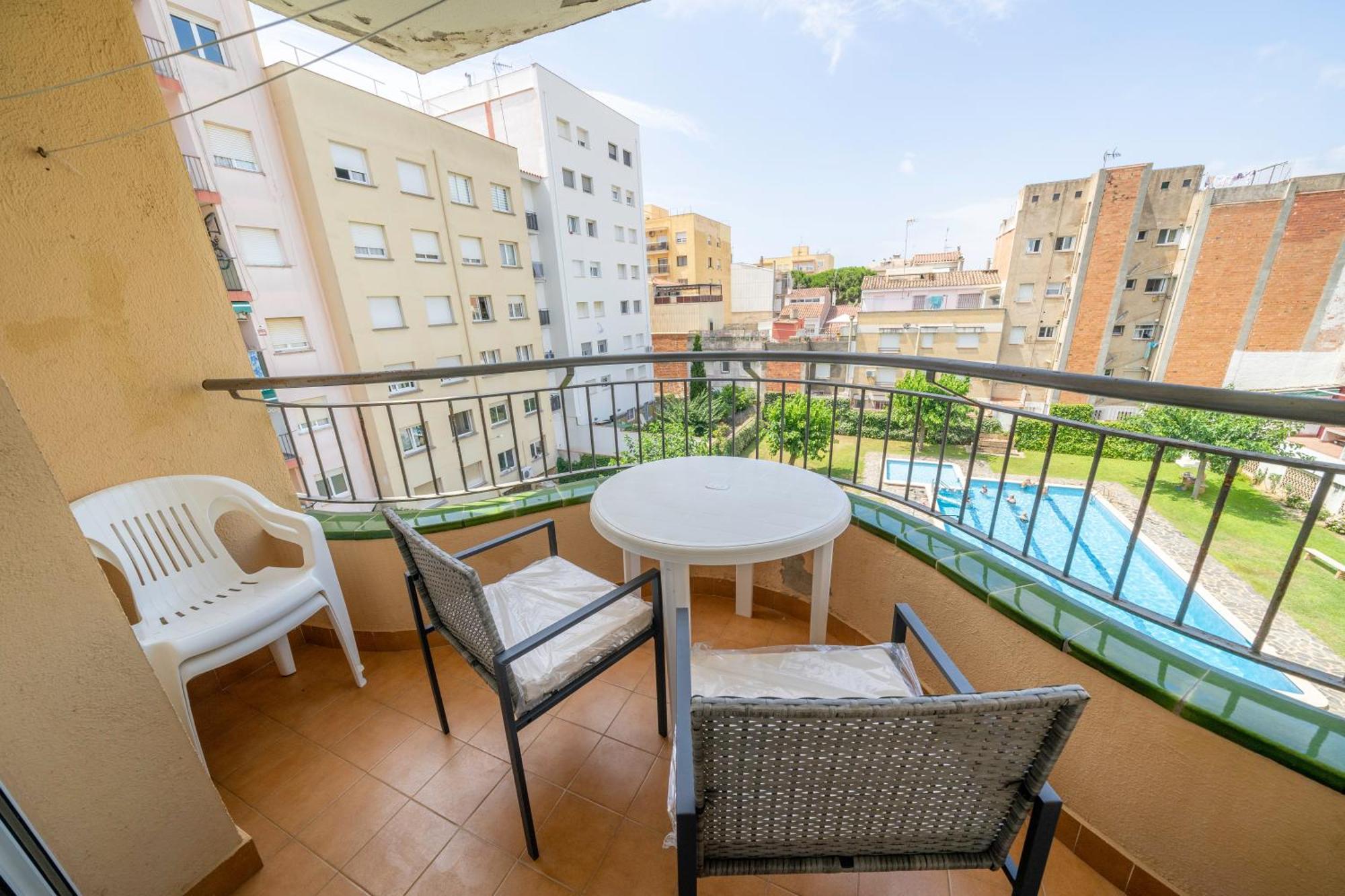 Homeholidaysrentals Atico Ocean Pineda De Mar Exterior foto